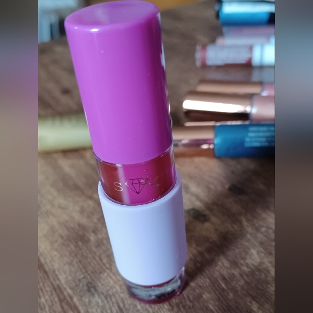 Tarte Sugar Rush Lip Sip Oil Mini in Dragon Fruit - Picture 2 of 2